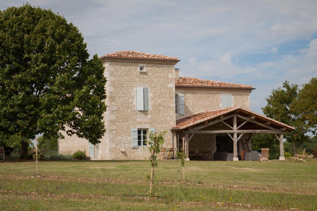 Chambres D'Hotes Domaine De Nazere Avezan Buitenkant foto