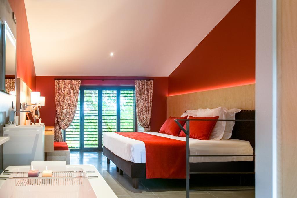 Chambres D'Hotes Domaine De Nazere Avezan Buitenkant foto